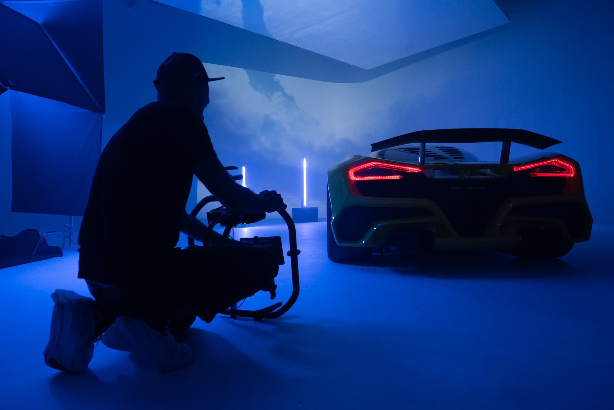 Shell x Hennessey F5 gallery image 7